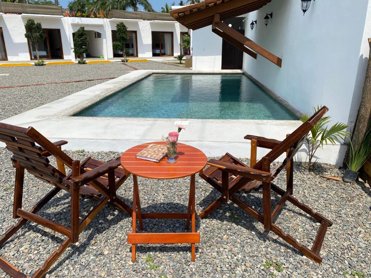 Hotel Casa Victoria Zihuatanejo Dış mekan fotoğraf