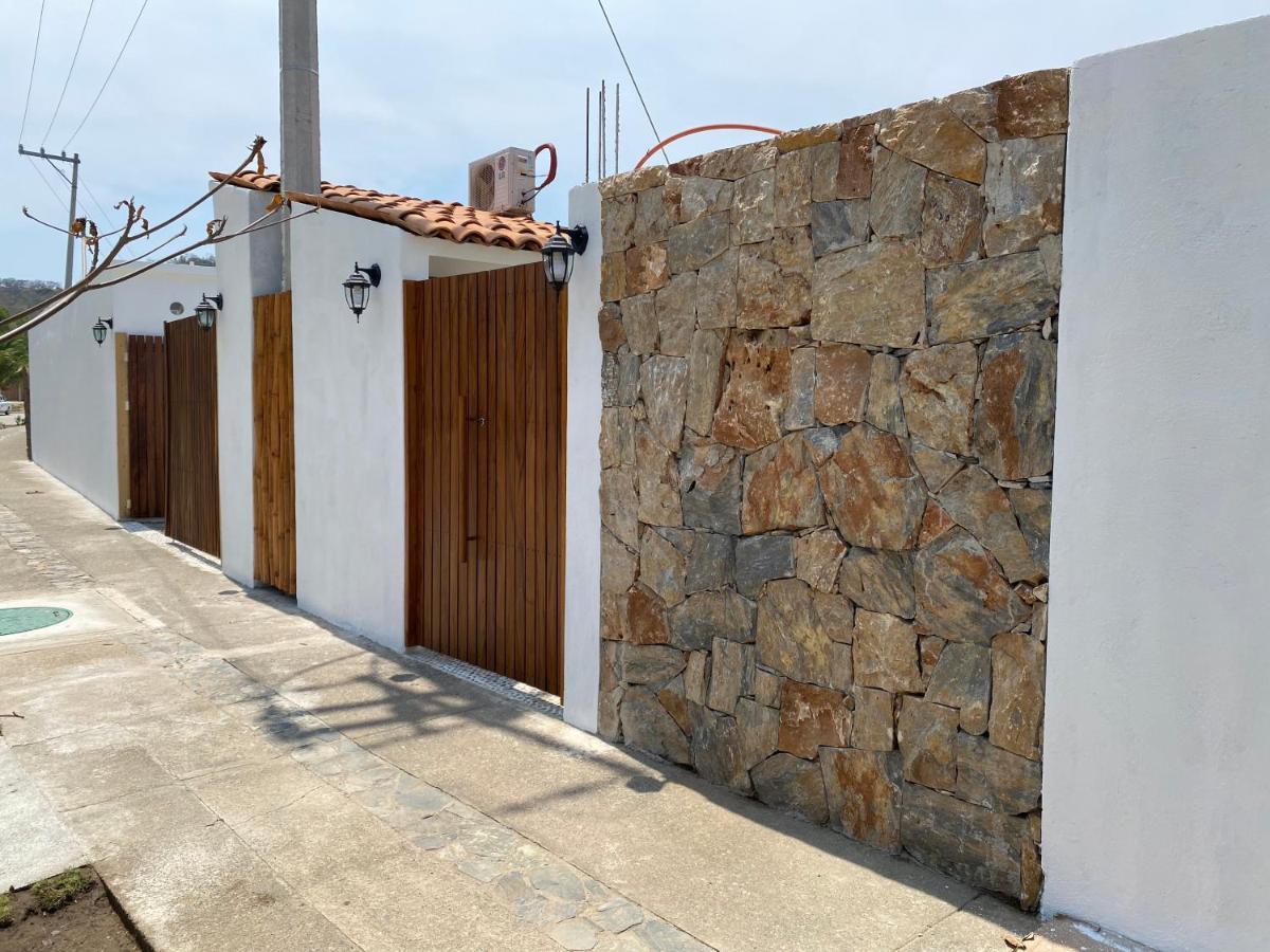 Hotel Casa Victoria Zihuatanejo Dış mekan fotoğraf